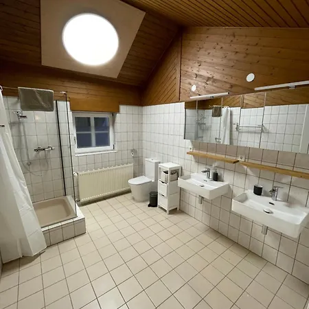 Urlaub-weinhofherrenberg 2 * Schoden